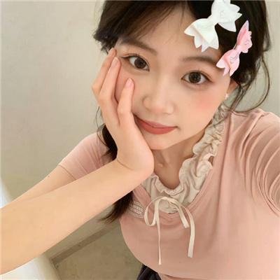 两个人一双手